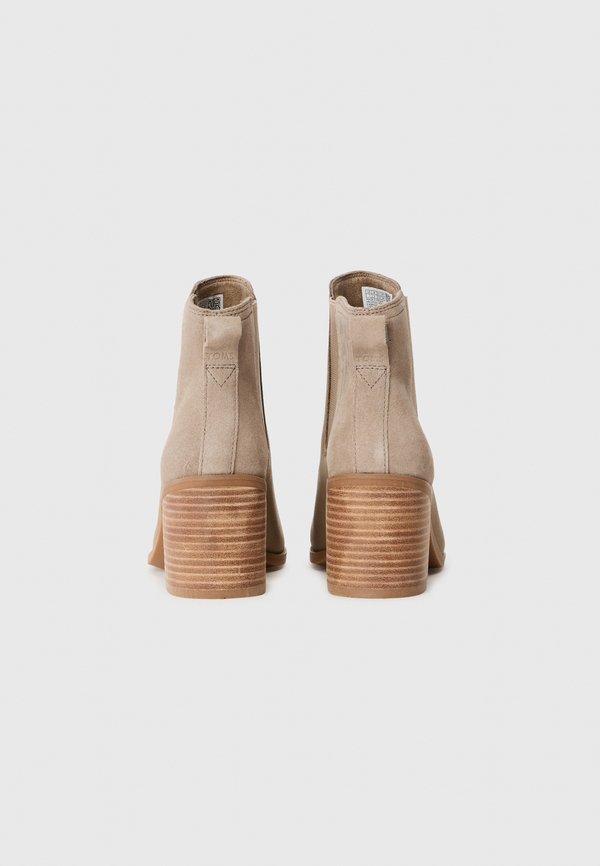 TOMS EVELYN