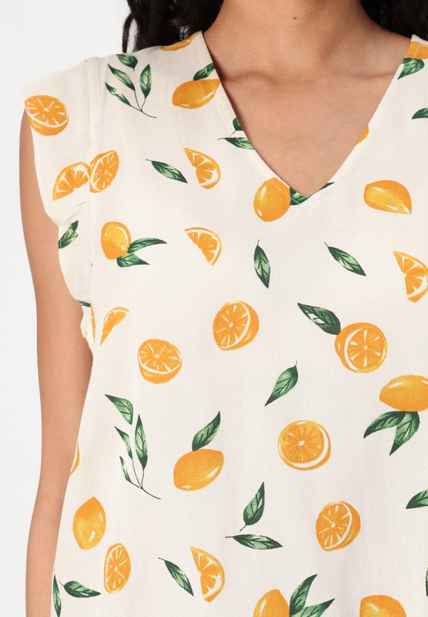 Pieces PCNYA V NECK