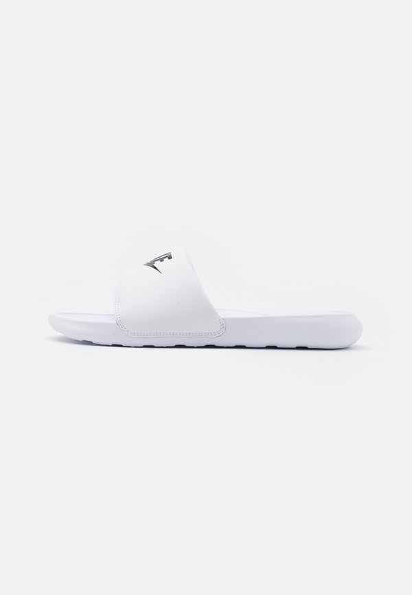 Nike Sportswear NIKE VICTORI ONE SLIDE UNISEX - Mules - white/black