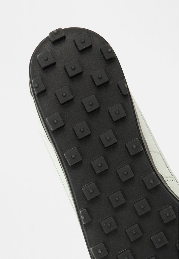 Nike Sportswear ASTROGRABBER