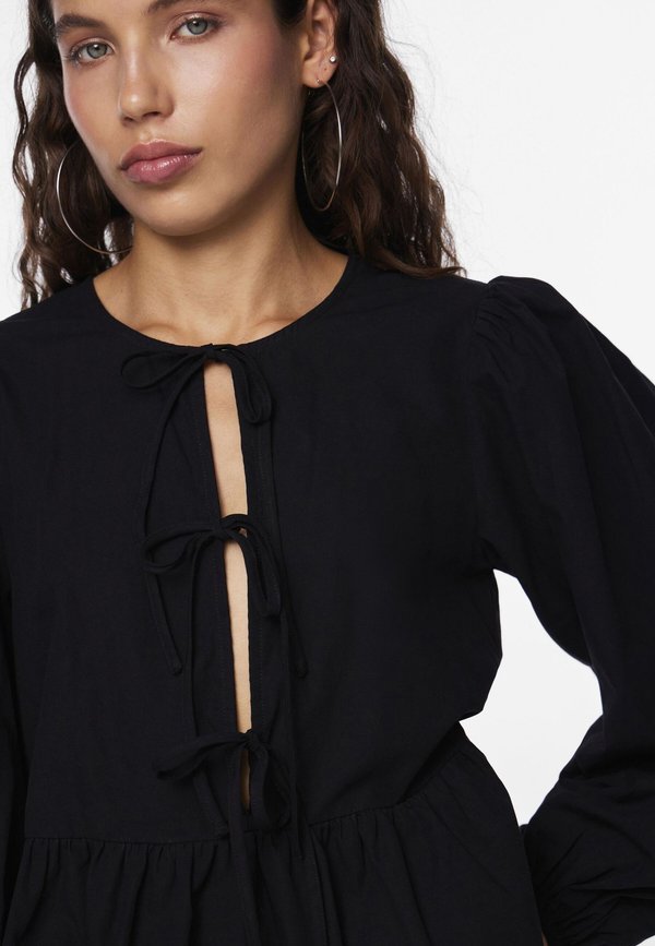 Pieces PCJOLLY O-NECK TIE