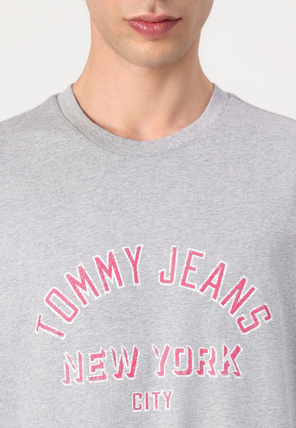 Tommy Jeans TEE