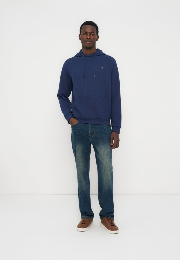 Pier One by Zalando