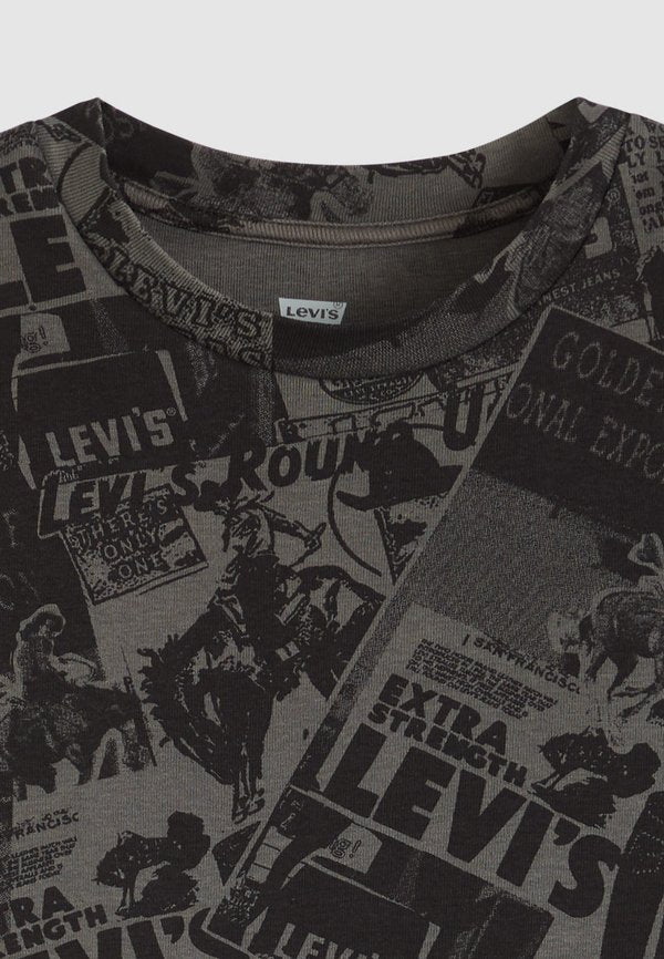 Levi's® ESSENTIAL SPORTY TEE