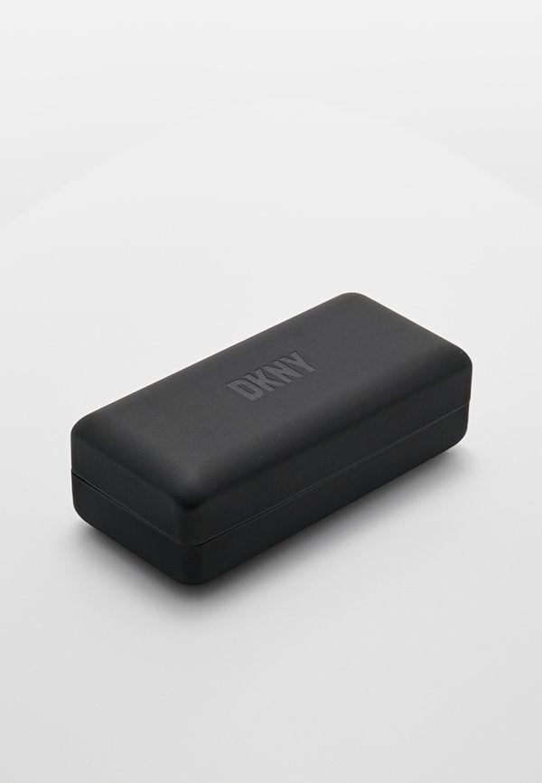 DKNY