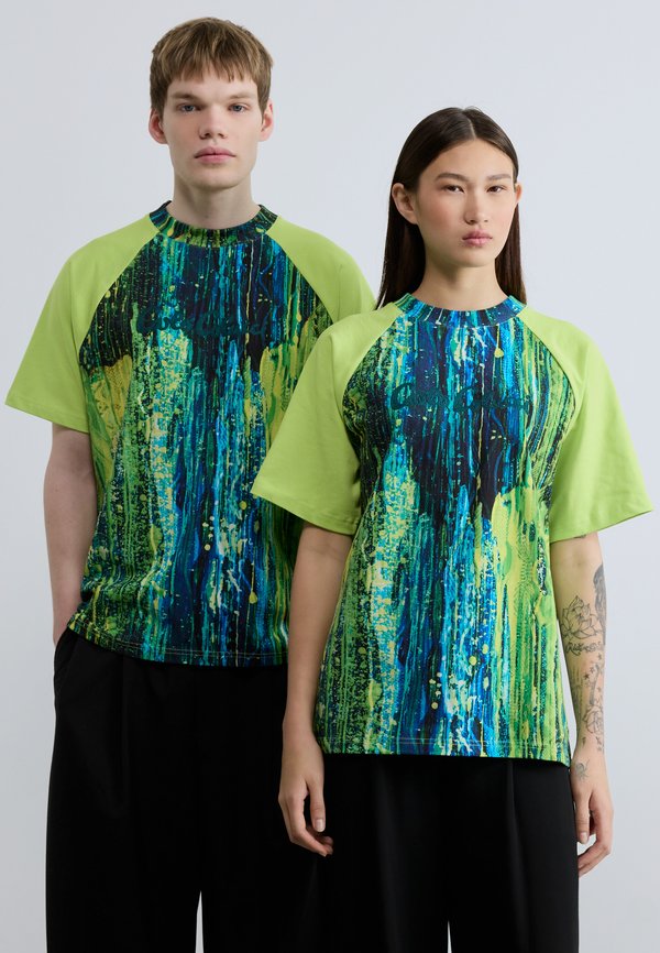 Carlo Colucci AI DRIP RAGLAN UNISEX