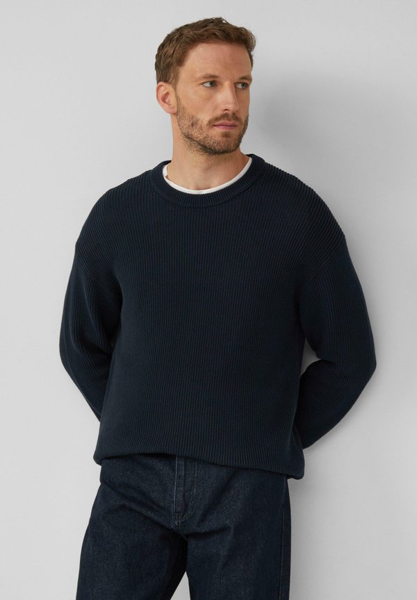 s.Oliver BLACK LABEL  CREW NECK