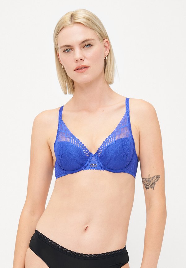 Chantelle PLUNGE SPACER BRA