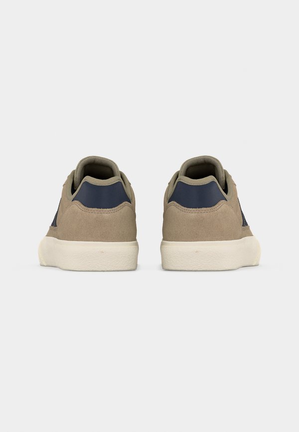 Adidas Skateboarding COURT TNS PREMIERE UNISEX