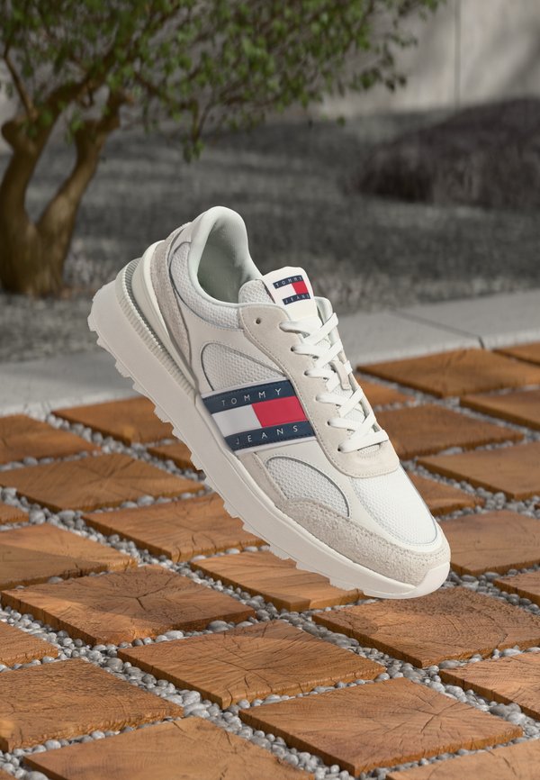 Tommy Jeans