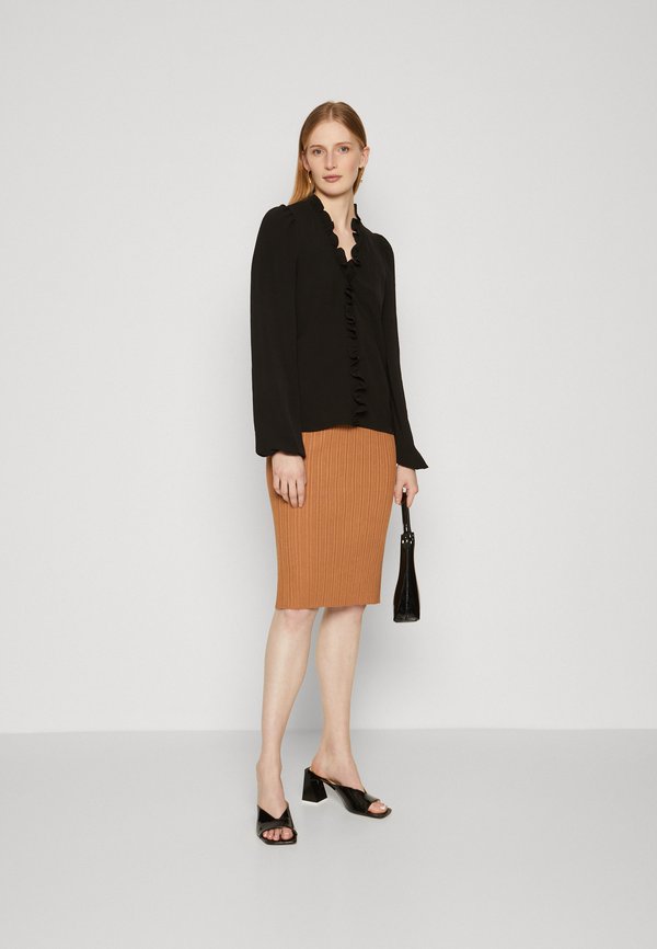 Vero Moda Tall VMALVA V NECK