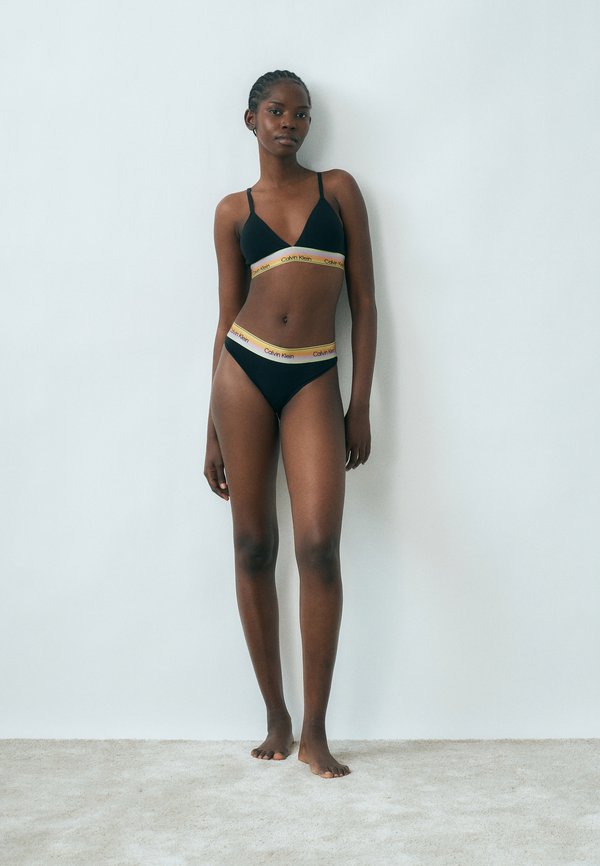 Calvin Klein Underwear PRIDE