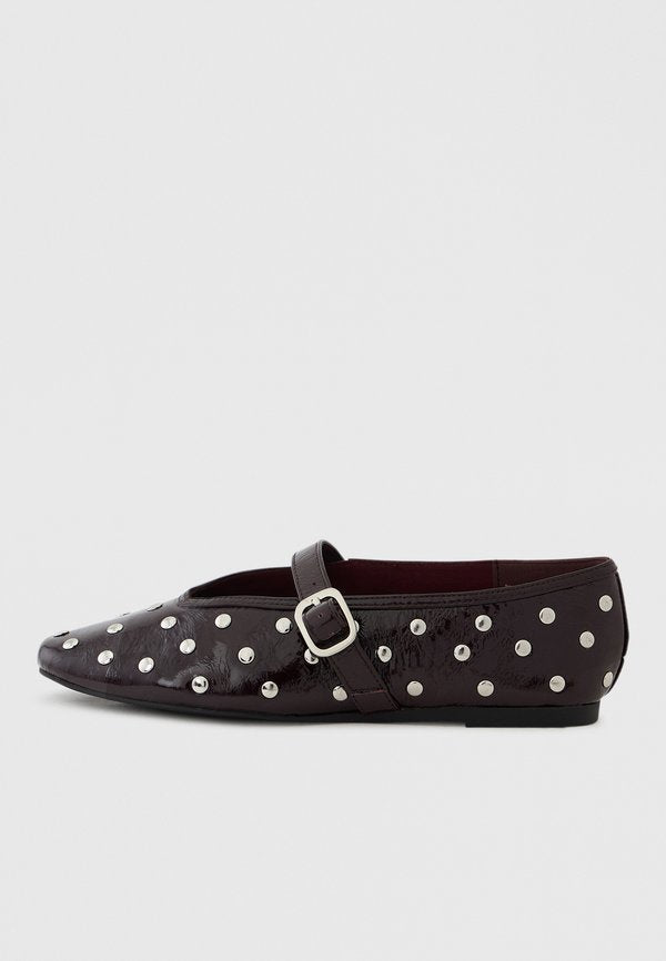 Steve Madden ARCHER