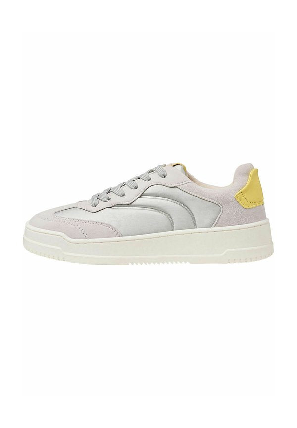 NEWD. SNEAKER