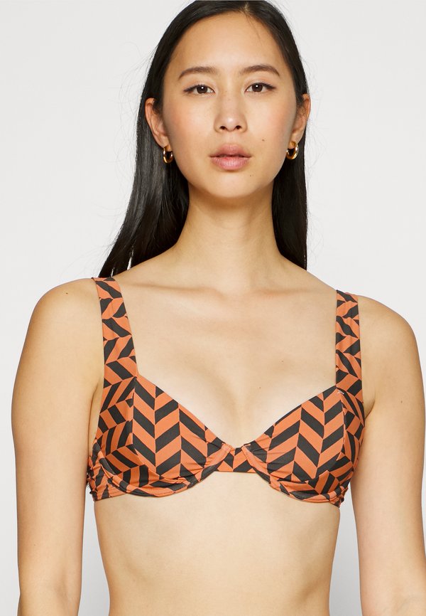 Billabong CROSS STEP EMMA