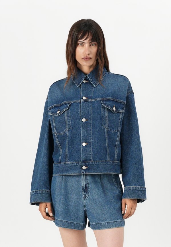 7 for all mankind OLI CROPPED TRUCKER