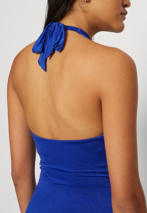 WAL G. SCOTT V NECK MINI