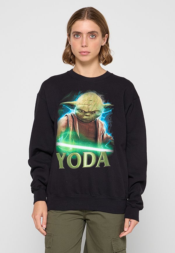 Star Wars YODA WITH LIGHTSABER