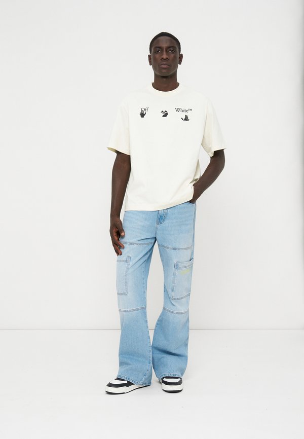 OFF-WHITE