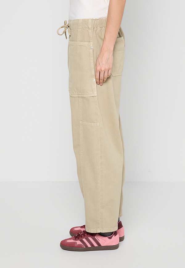 Scotch & Soda RELAXED FIT