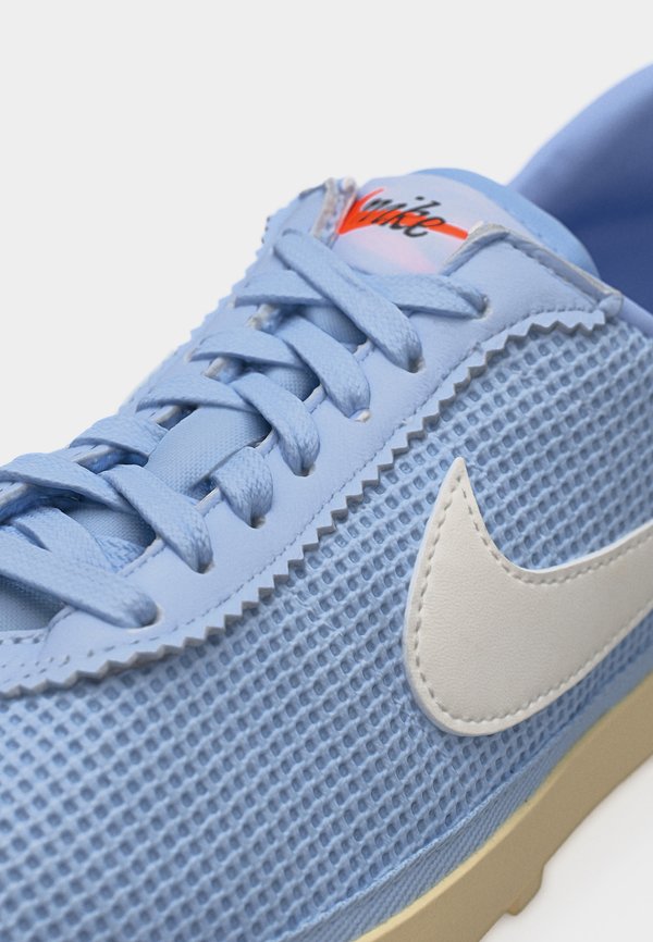 Nike Sportswear ASTROGRABBER