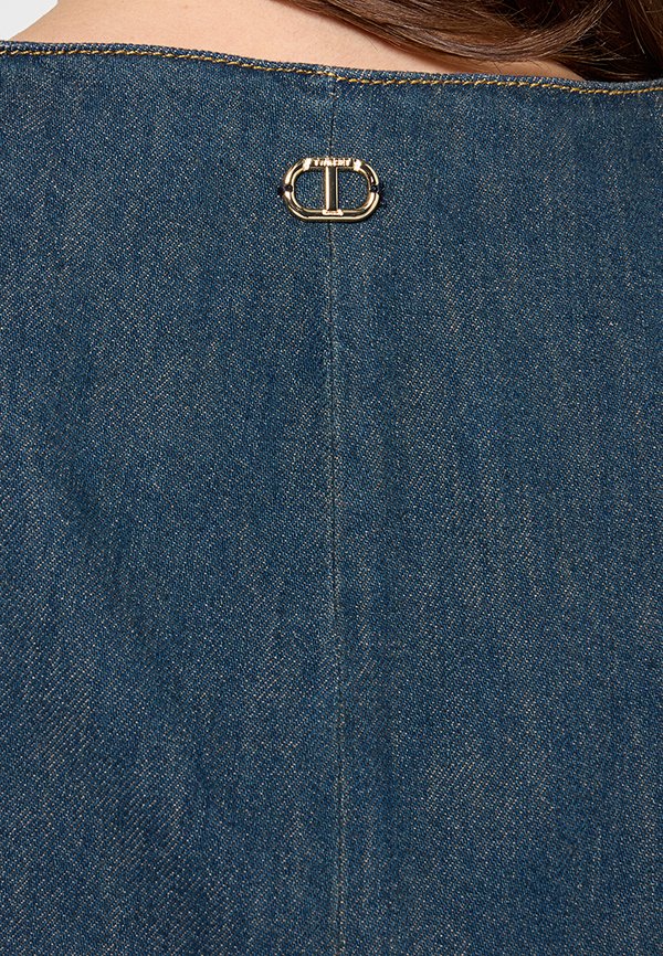 TWINSET