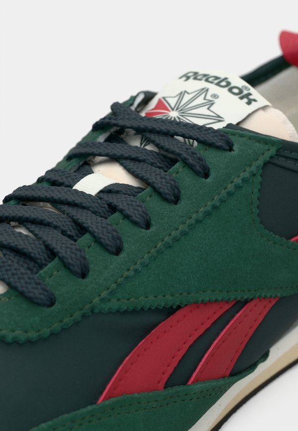 Reebok Classic R400 UNISEX