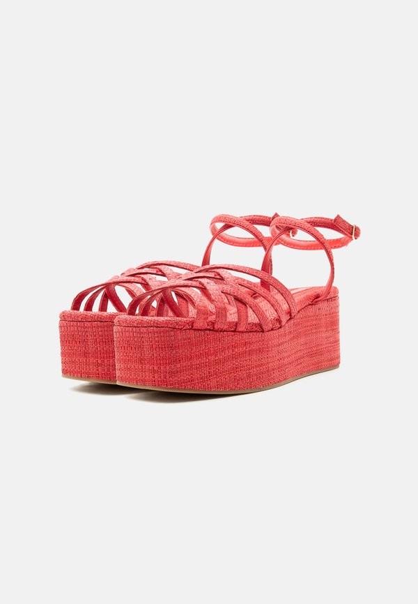 Loeffler Randall CHANNING PLATFORM
