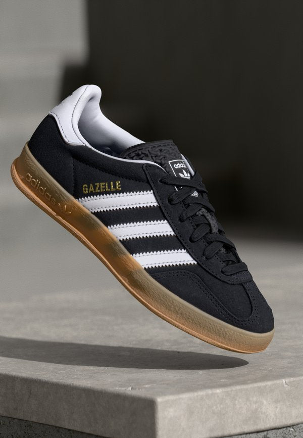 adidas Originals GAZELLE INDOOR UNISEX - Trainers - core black/footwear white