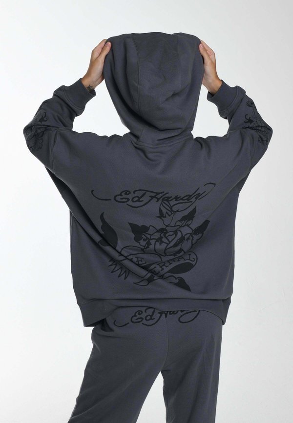 Ed Hardy  LOVE ETERAL RELAXED