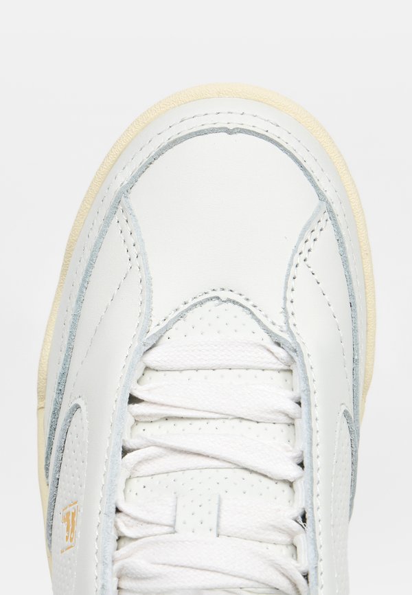 Fila SLANTSHOT DL