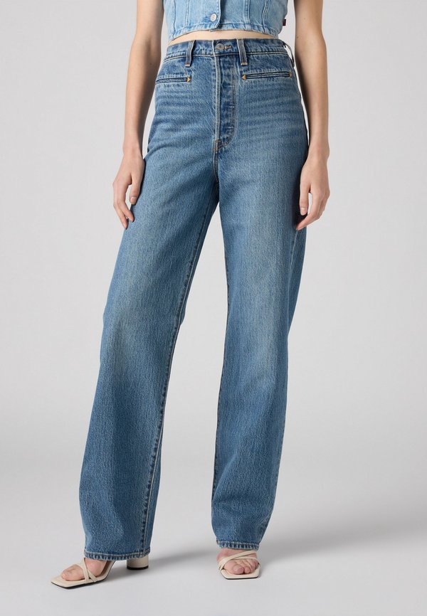 Levi's® RIBCAGE FLARED WESTERN