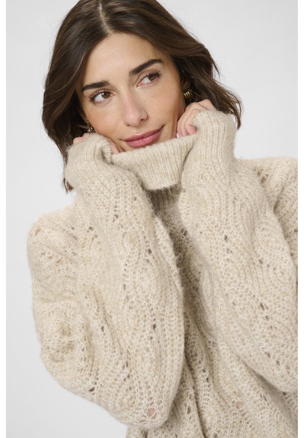 Culture CUKIMMY ROLLNECK