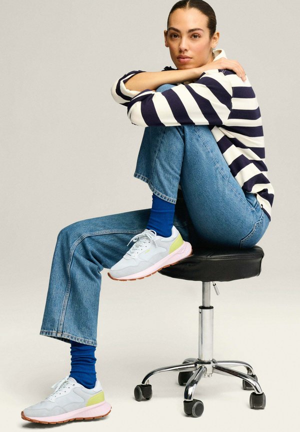 HOFF TAMPA SNEAKERS