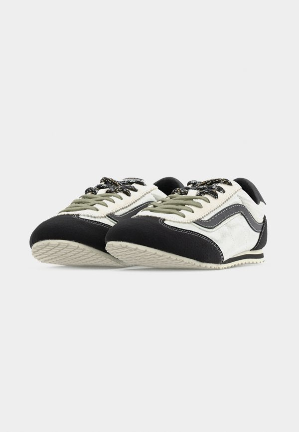 Vans SUPER LOWPRO