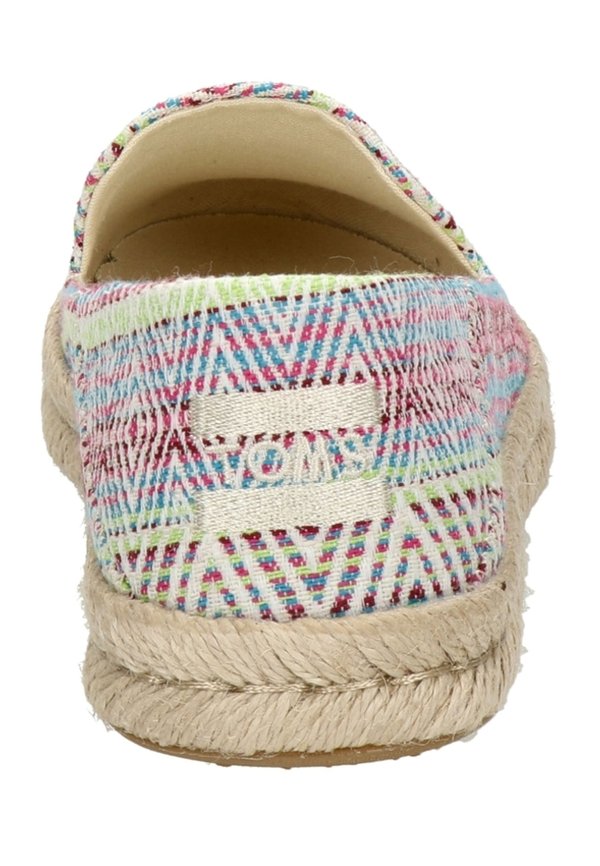 TOMS SANTIAGO W