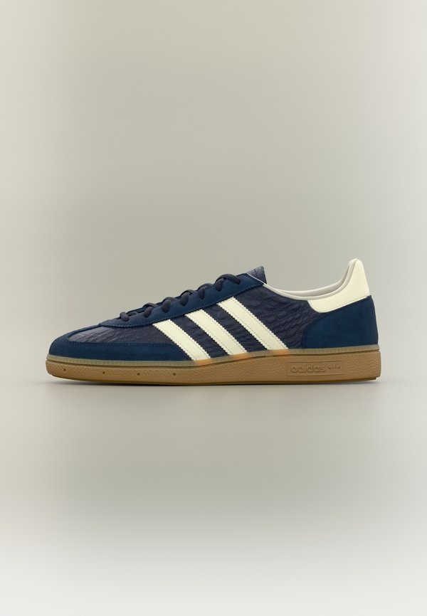 adidas Originals HANDBALL SPEZIAL UNISEX - Trainers - night indigo/cream white