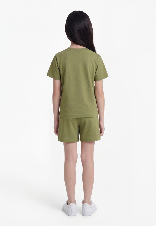 MOSCHINO UNISEX SET