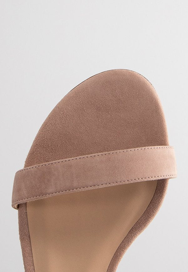 Stuart Weitzman