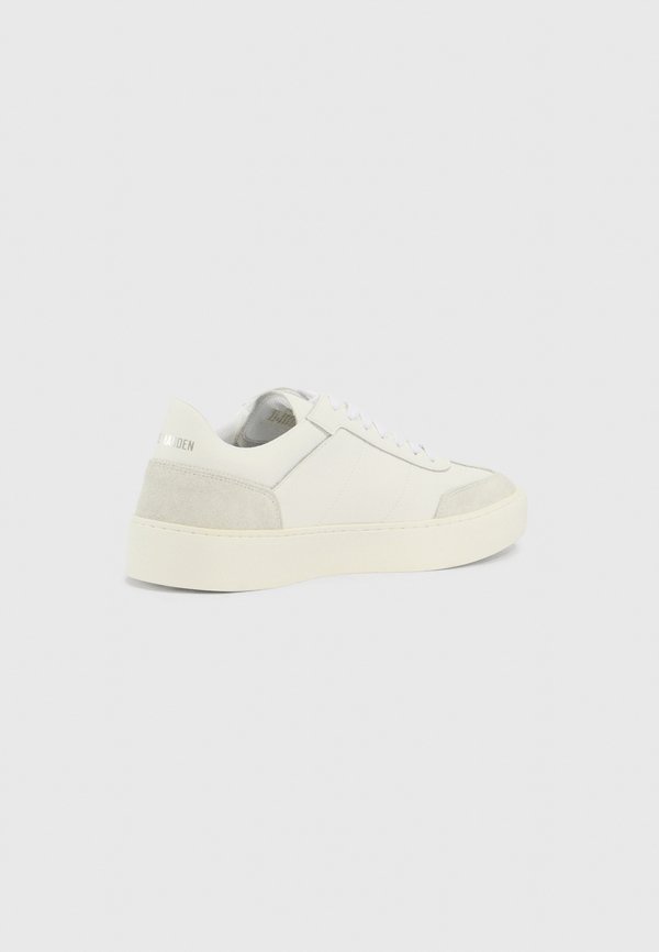 Steve Madden LYONELL