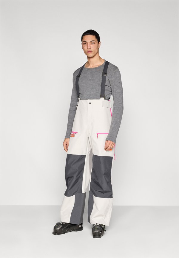 Nike ACG