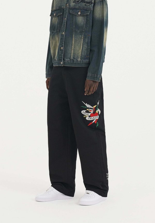 Ed Hardy TRUE TILL DEATH BAGGY SKATER