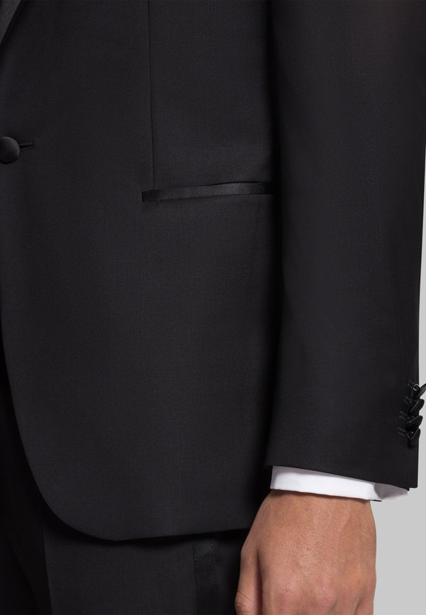 Baldessarini  CARLOS