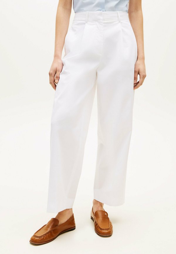 Tommy Hilfiger BARREL PLEATED CHINO