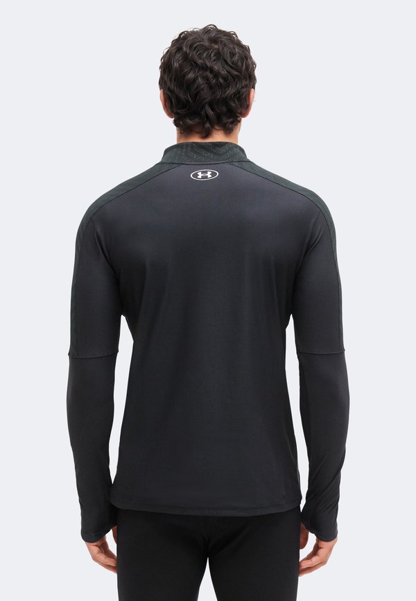 Under Armour CHALLENGER PRO