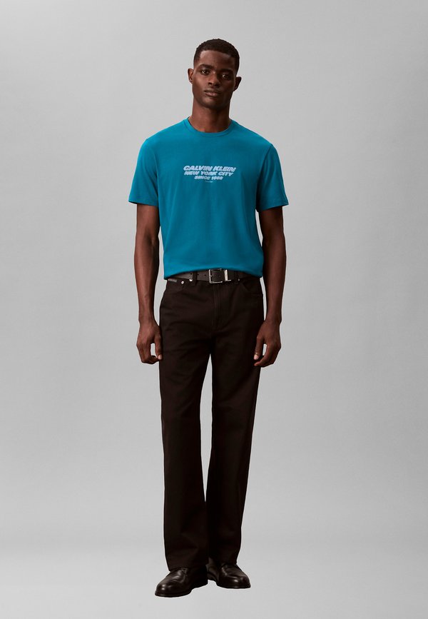 Calvin Klein SS 30S WHSL SP CKNYC GRAPHIC TEE - Print T-shirt - teal marine