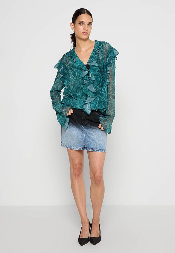Versace Jeans Couture