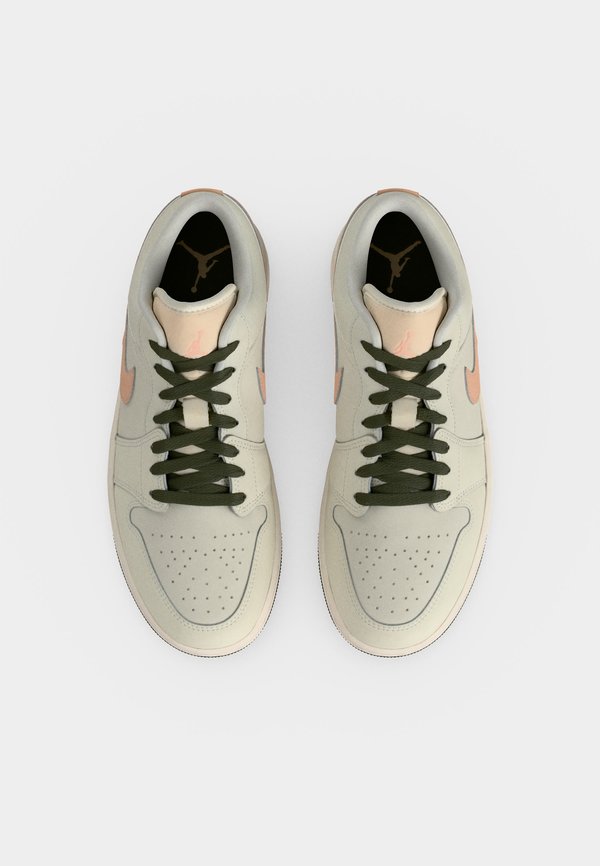 Jordan AIR JORDAN 1