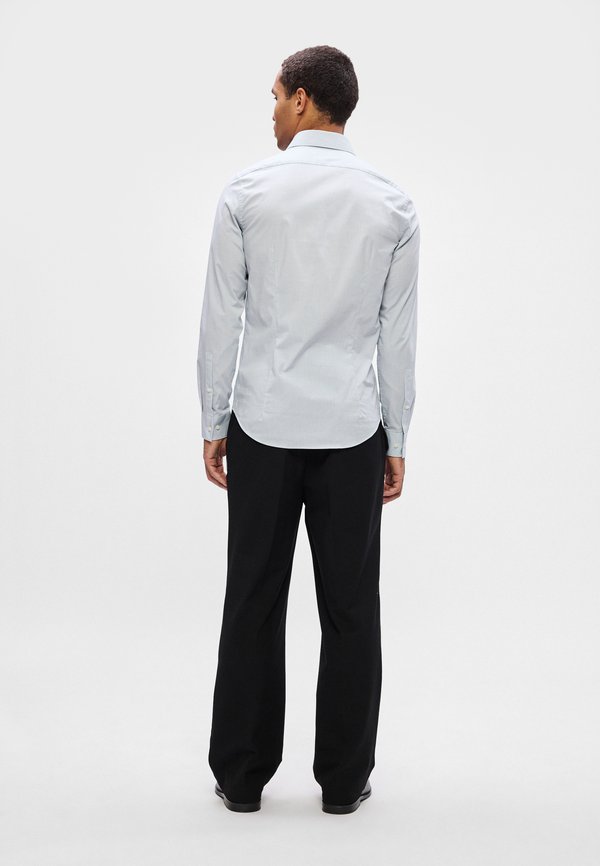 Calvin Klein SLIM
