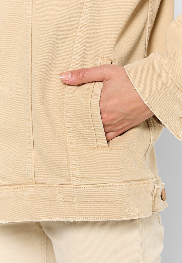7 for all mankind EASY TRUCKER